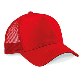 Beechfield B640 classsic Red trucker cap on a white background
