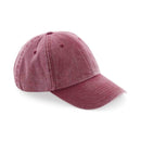 Beechfield Vintage Cap - B655 in vintage red on a white background